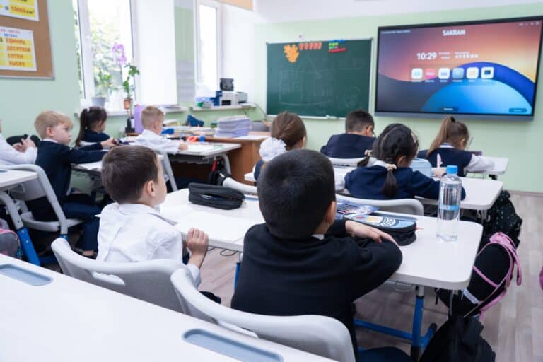 Мектепте Конституция туралы жаңа пәндер пайда болады