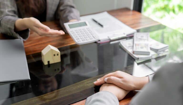 Тұрғын үй нарығындағы «16 пайыздық» өзгеріс: пәтер бағасы неге күрт қымбаттады