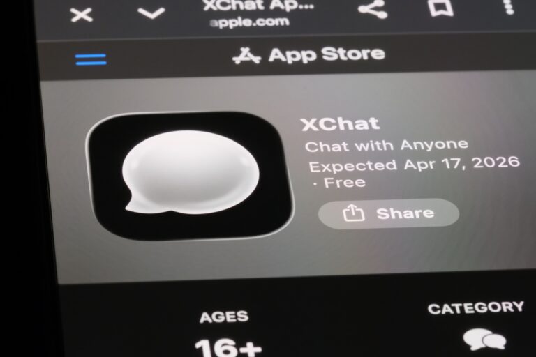 Пользователи не оценили новый мессенджер Илона Маска XChat