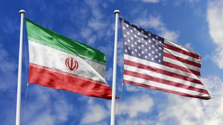 АҚШ пен Иран атысты екі аптаға доғарды