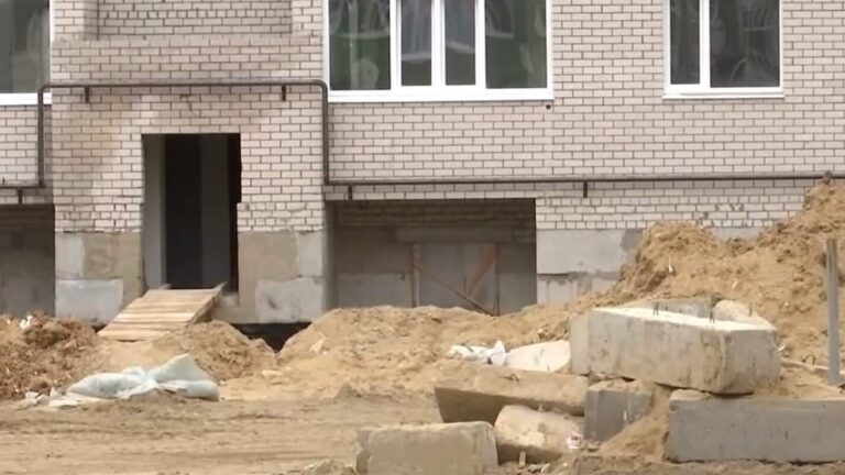 200 дольщиков в Актобе четвертый год не могут получить квартиры