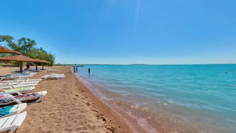 На Балхаше усилили патрули: спасатели МЧС проводят рейды и следят за рыбаками