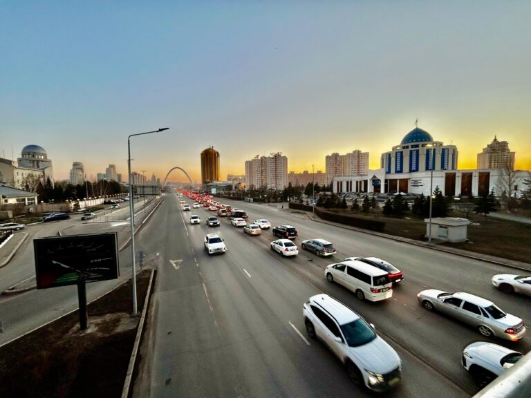 Новые авто в Казахстане подешевели до 7,5% с начала года, но есть риски