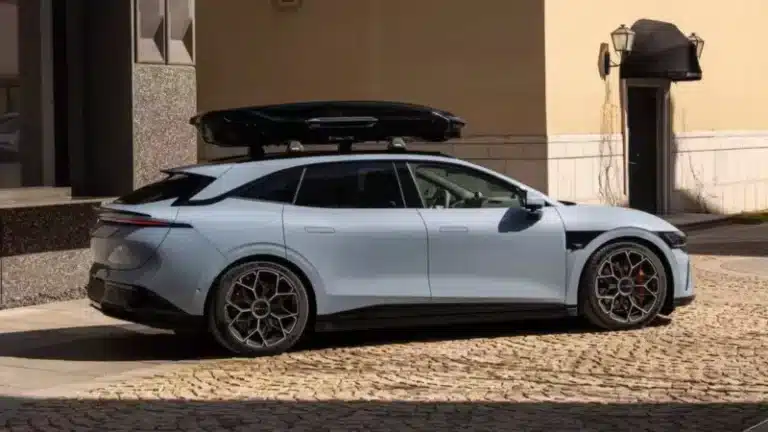 Zeekr 7 GT және Zeekr 007 модельдері 905 шақырымды бағындыра алады