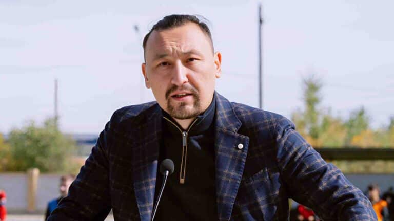 Қазақстан футбол федерациясы журналист Ермұхамед Мәуленді сотқа берді