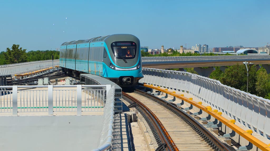 Отвечающая за LRT компания CTS получила более 20 млрд тенге убытка / фото Серикжан Ковланбаев
