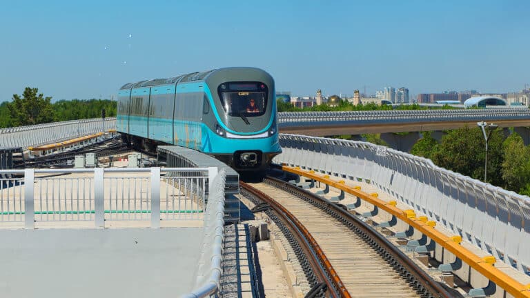 Отвечающая за LRT компания получила более 20 млрд тенге убытка