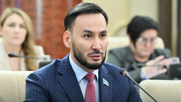 Депутат Respublica раскрыл сколько человек хотят стать кандидатами в Курултай