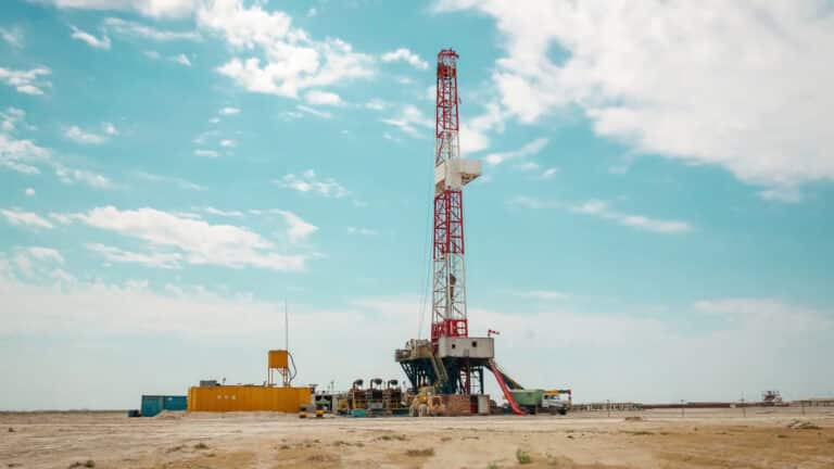В Казахстане пробурят скважину на 3,5 км, чтобы найти сланцевую нефть