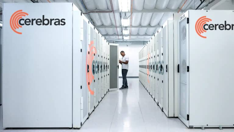 Главное к утру: IPO Cerebras, капитализация Nvidia в $5,7 трлн и сделка США с КНР