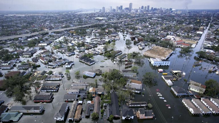 Study warns New Orleans faces long-term risk from rising seas