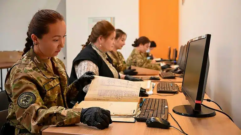 Цифровую базу участников Второй мировой войны создают в Казахстане в преддверии 9 Мая