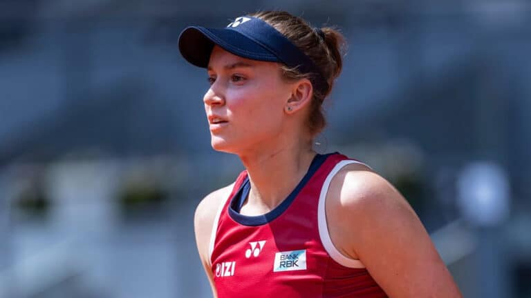 Елена Рыбакина приблизилась к Арине Соболенко – новый рейтинг WTA