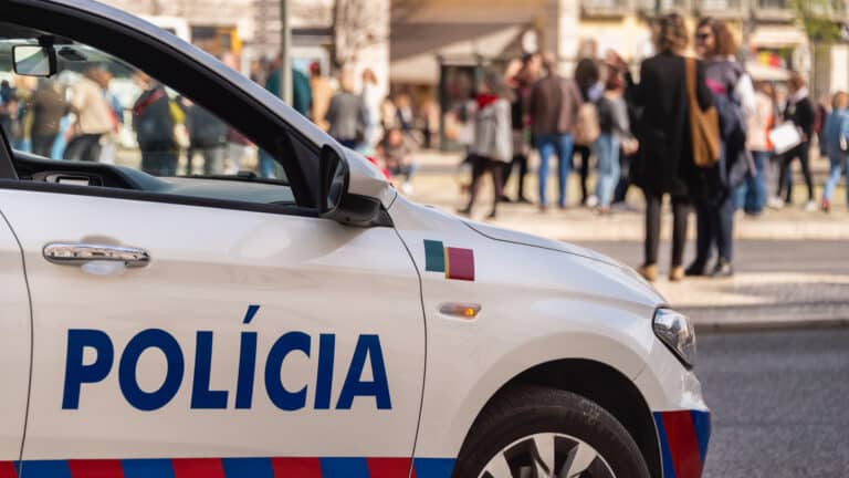 French couple arrested after children found abandoned in Portugal