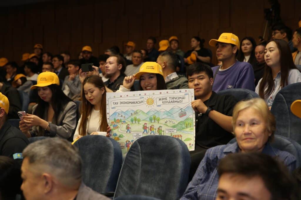 Молодежь поддержала проект Almaty Superski на общественных слушаниях в Алматы