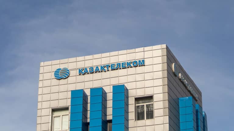 «Самрук-Казына» стал владеть 91% акций «Казахтелекома»