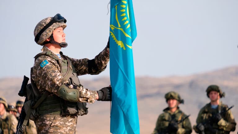 Токаев дал два года на глубокую реформу Вооруженных сил Казахстана
