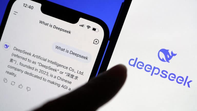 Главное к утру: DeepSeek привлекает $10 млрд, а акции Lenovo взлетели до максимума