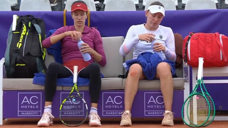Данилина с новой партнершей выиграла у старой в четвертьфинале Страсбура