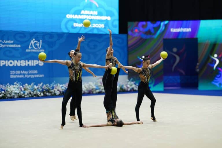 Казахстанские гимнастки завоевали еще одну медаль на чемпионате Азии в Бишкеке