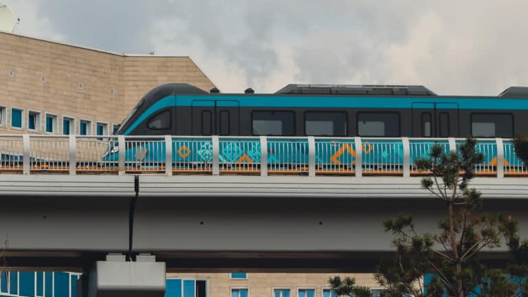 Астанчанам назвали точную дату открытия LRT