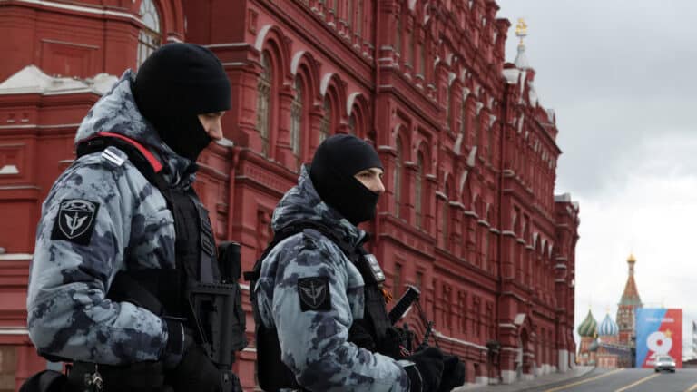 В Москве ввели беспрецедентные меры защиты к параду на 9 мая из-за угроз Зеленского