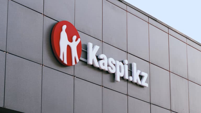 Kaspi.kz может выплатить 850 тенге дивидендов на акцию
