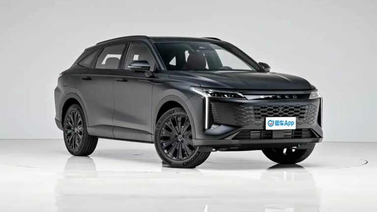 Chery обновила Omoda C9 и добавила гибрид с запасом хода 120 км