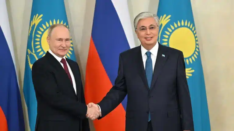 Путин и Токаев встретятся в Астане в формате тет-а-тет