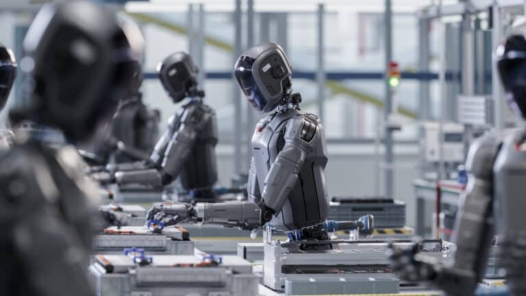 BMW tests humanoid robots for European car production