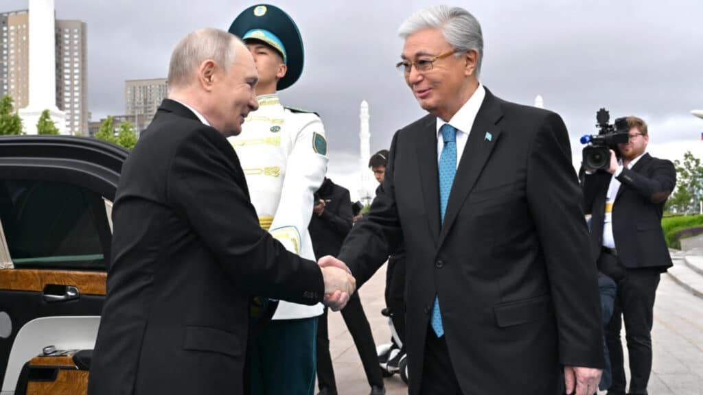 Путин Тоқаевтың Орыс тілі ұйымының жұмысын дамыту туралы ұсынысына алғыс айтты