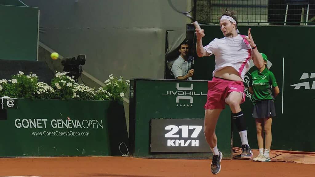Александр Бублик пробился в полуфинал турнира ATP-250 в Женеве