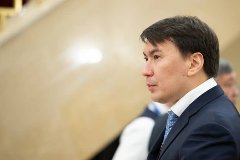 Клубы КПЛ и Первой лиги потребовали отставки главы судейского департамента КФФ