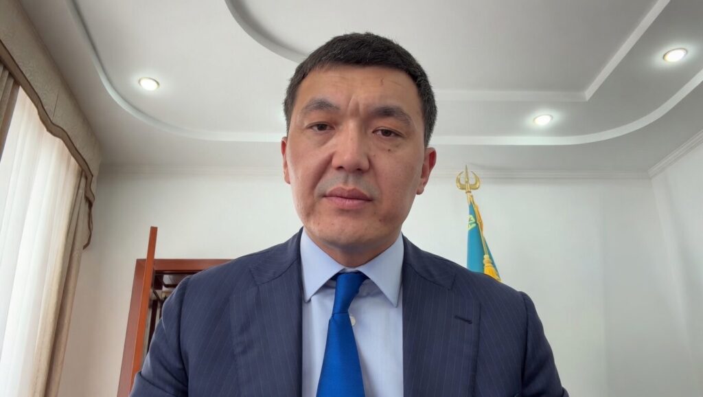 Екібастұз әкімі 5 балдық жер сілкінісінің «болмашы» зардабы туралы мәлімдеді (видео)
