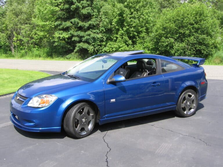 Американские зумеры тоже любят Chevrolet Cobalt, но есть нюанс