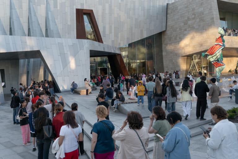 Almaty Museum of Arts принял более шести тысяч гостей за один вечер