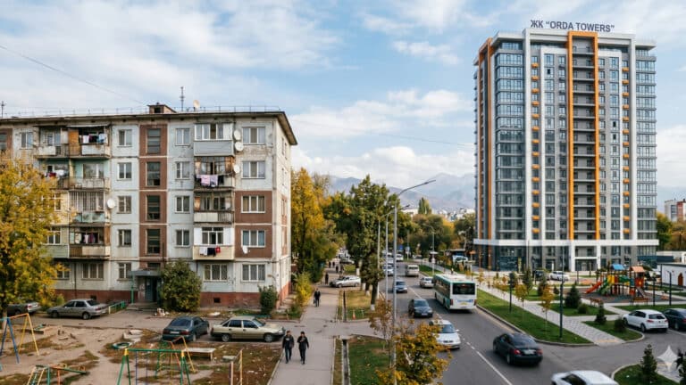 Тұрғын үй нарығы: Алматы мен Астанада баспана бағасы қымбаттады