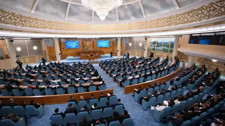 Қазақстанда Халық кеңесі құрылады: заң Президенттің қол қоюына жіберілді