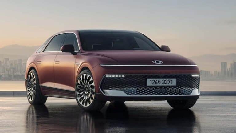 Hyundai Grandeur-дің жаңартылған нұсқасы шықты. Не өзгерді