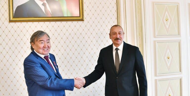Әзербайжан Президенті Ильхам Әлиев Олжас Сүлейменовті 90 жасымен құттықтады