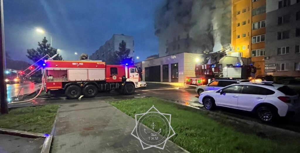 В Петропавловске при пожаре эвакуированы более 40 человек