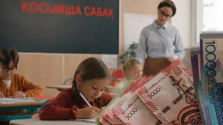Мұғалімдерге өз оқушыларына ақылы репетитор болуына тыйым салынады – министр