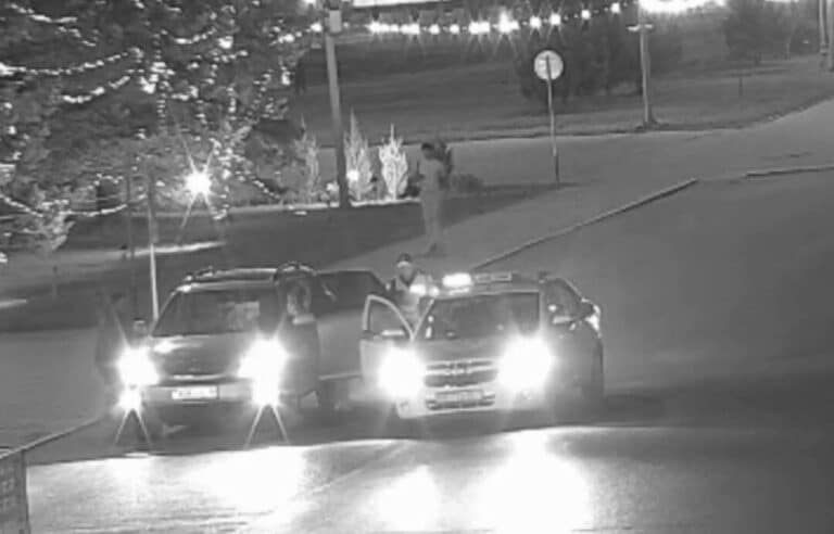 В области Абай полицейские спасли ребенка с отеком Квинке