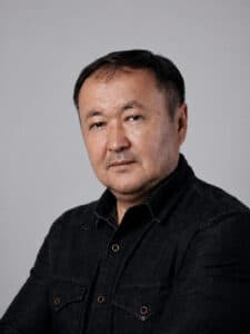 Шадияр Өстемір