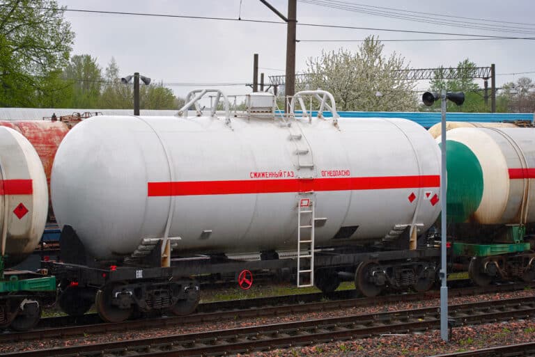 КТЖ отклонила транзит газа из России в Таджикистан из-за перегрузки