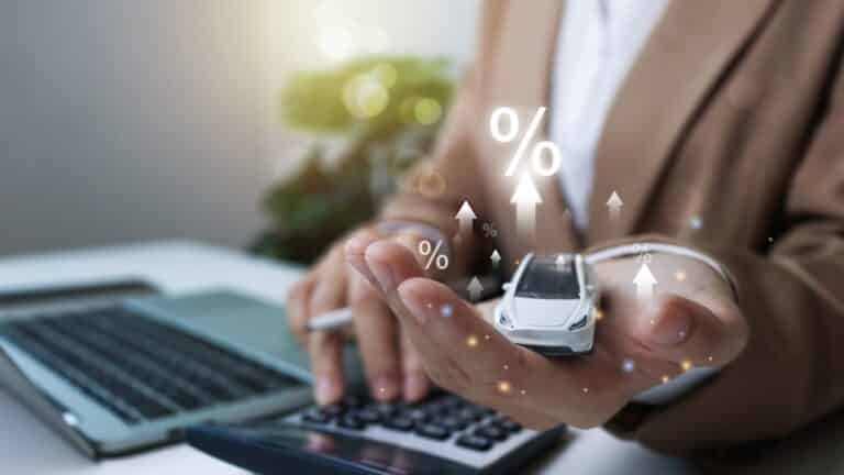 Ставки по автокредитам в Казахстане достигли 35% в мае 2026 года