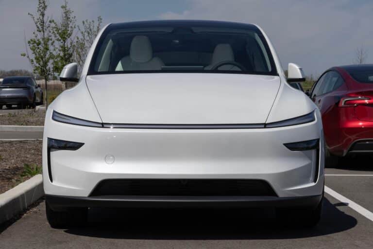 Tesla повысила цены на Model Y в США впервые за два года