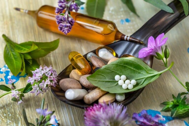 Әр алтыншы қоспа қауіпті: Қазақстандағы БАД нарығының көлеңкелі тұстары