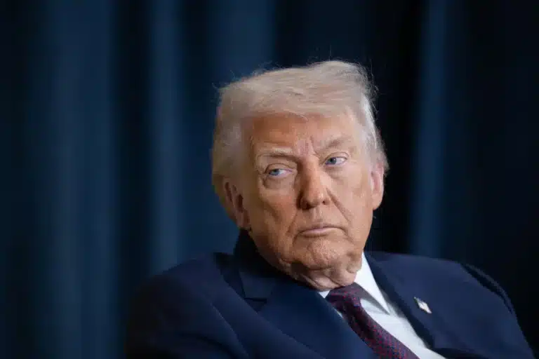 Трамп назвал сроки, когда США могут возобновить удары по Ирану
