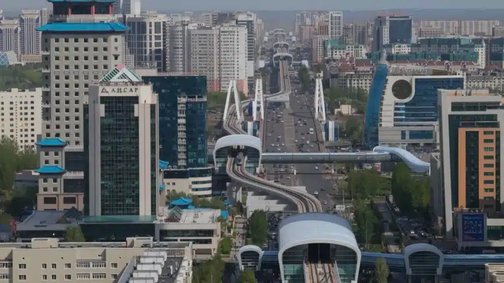 В Астане появится суперстанция LRT